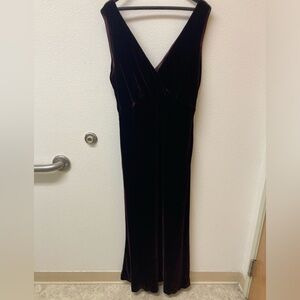 LAUREN RALPH LAUREN Burgundy Rayon Silk Velvety Maxi Dress (16)